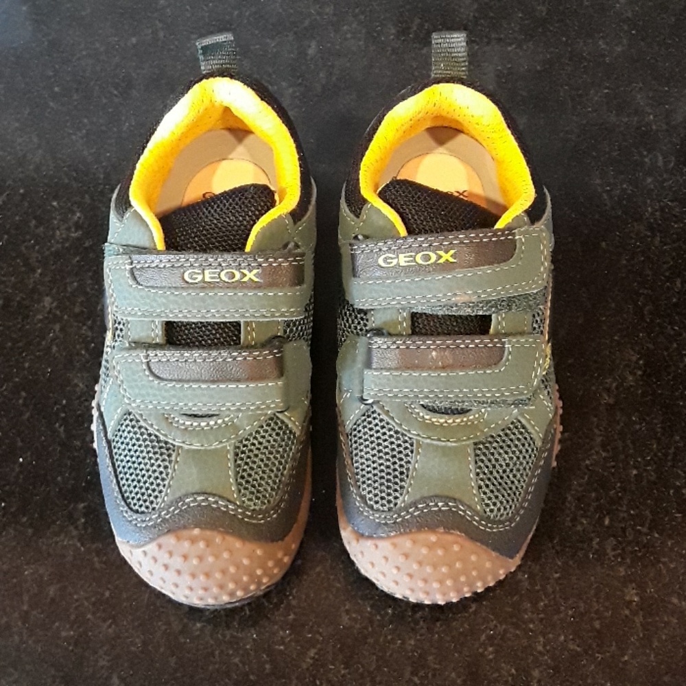 Boys Geox shoes size 10
